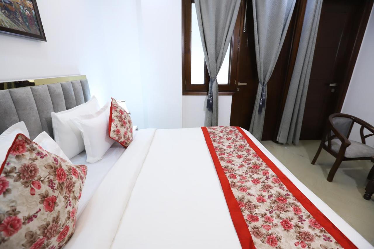 Hotel Nature View Green Park Metro Couple Friendly New Delhi Buitenkant foto