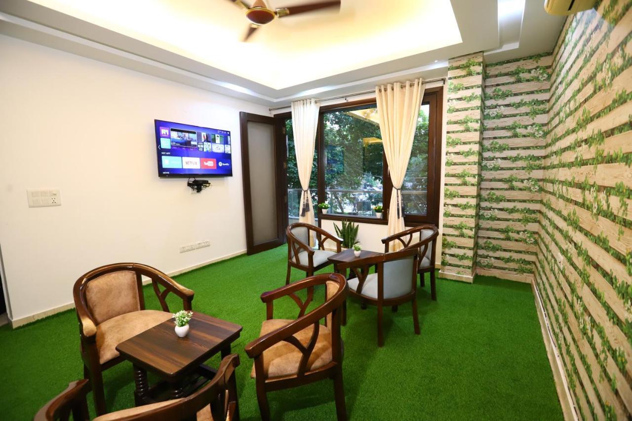 Hotel Nature View Green Park Metro Couple Friendly New Delhi Buitenkant foto